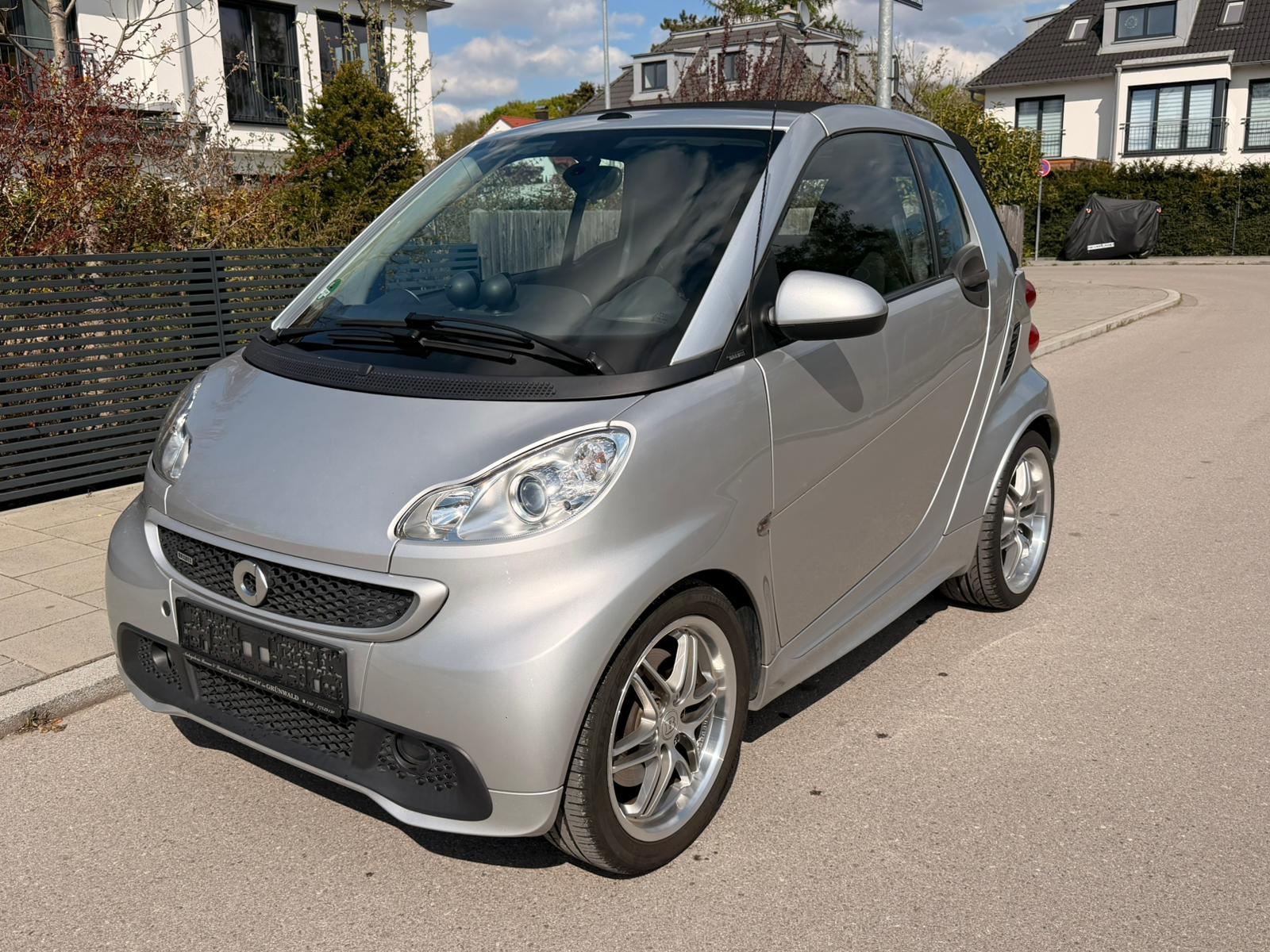 Smart ForTwo cabrio 1.0 75kW BRABUS-Leder/Navi/Klima