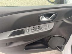 Fahrzeugabbildung Renault Clio Grande Intens PDC