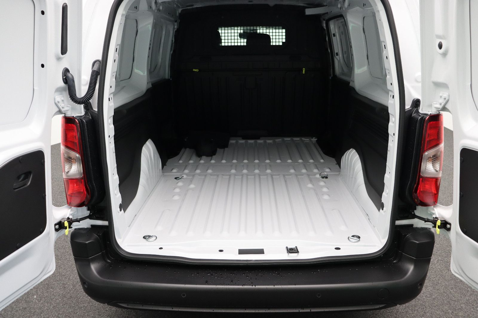 Fahrzeugabbildung Fiat Doblo Kastenwagen L2 1.5 BlueHDi 75 kW MT6