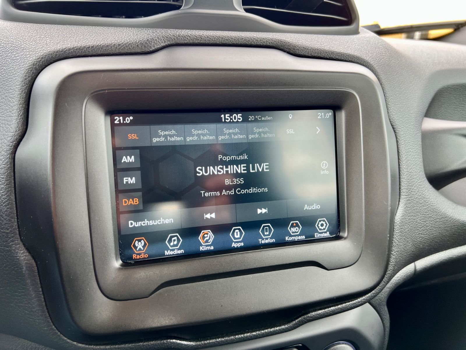 JEEP Renegade Night Eagle AAC DAB GZJR NSW CARPLAY