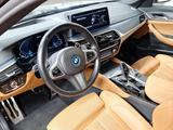 BMW 530e xDrive Touring M Sport AHK LiveCockpitProf - BMW 530: Automatik