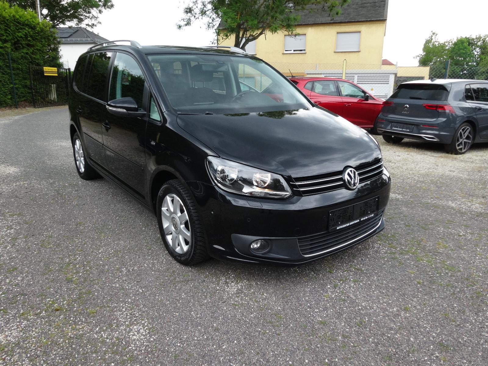 Volkswagen Touran Cup BMT Klimatr.Navi,SHZ,PDC, 7 Sitze