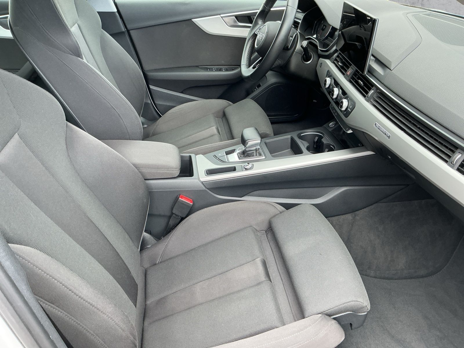 Audi A4 - Bild 13