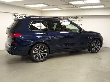 BMW X7 M50 - 5