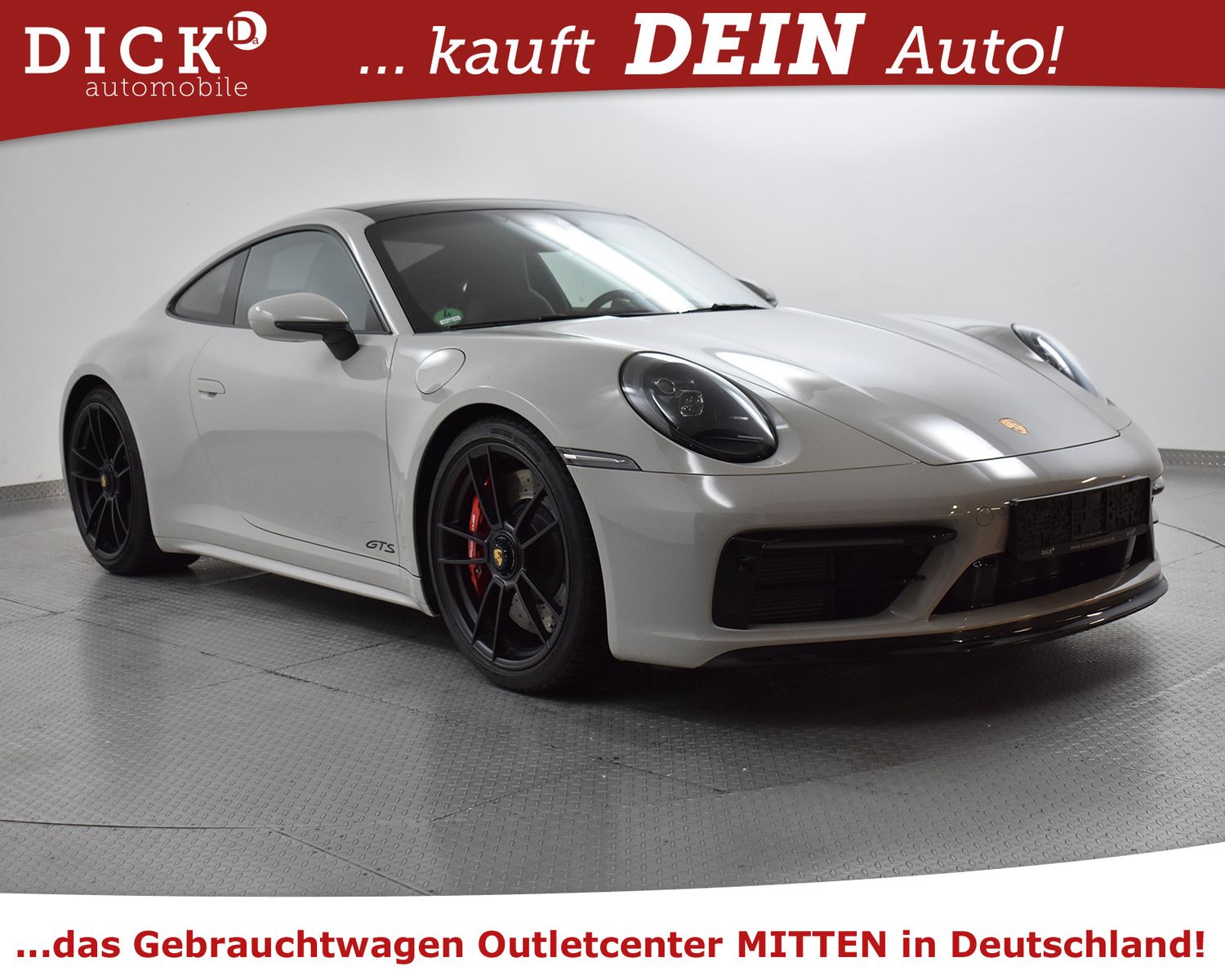 Fahrzeugabbildung Porsche 992 GTS AUT+CARBON+LEDERPAKE+PANO+KAM+BOSE+GLANZ