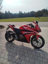 Honda CBR500R - SPORTTOURER VON 251 BIS 500 CCM