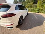 Porsche Cayenne S Diesel Facelift 4.2 V8 385 PS - Porsche Cayenne: Ps