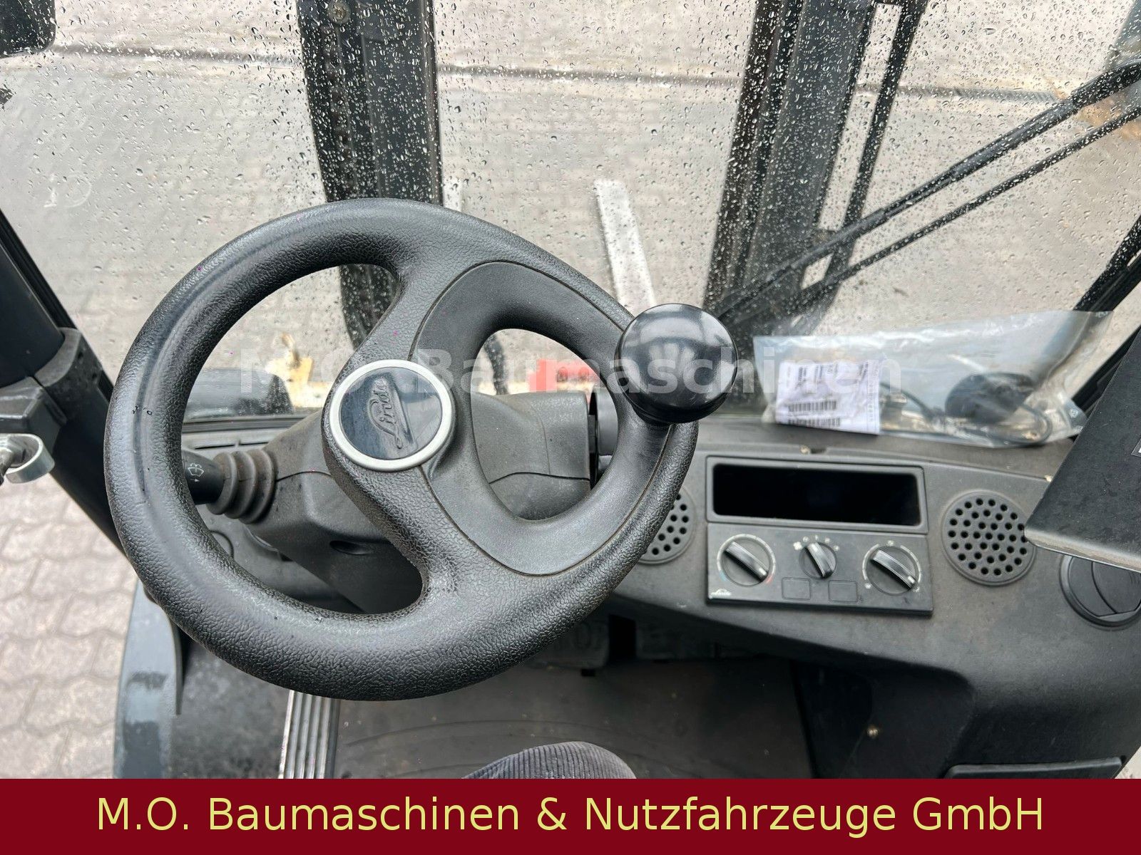 Fahrzeugabbildung Linde H 35 T-02 EVO / SS /Duplex Mast/ Gas /3,5t/3,10m