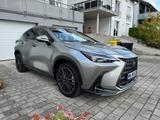 Lexus NX 350h E-FOUR Executive Line 360 NAVI PANO HUD 