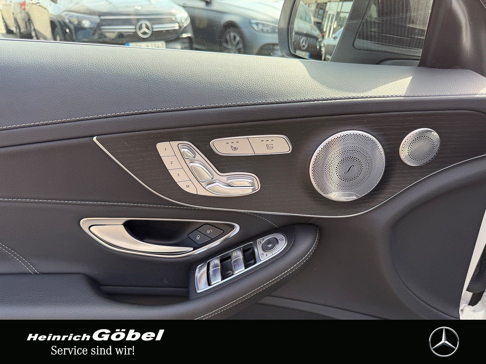 Fahrzeugabbildung Mercedes-Benz C 63 AMG S Burmester Carbon-Paket