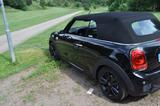 MINI Cooper S Cabrio Cooper S   JCW-Paket - MINI Cooper S Cabrio aus 2018