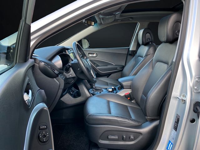Hyundai Grand Santa Fe