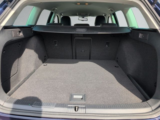 Golf VII Variant 1.4 TSI NAVI.+BI-XENON+AHK+GRA+
