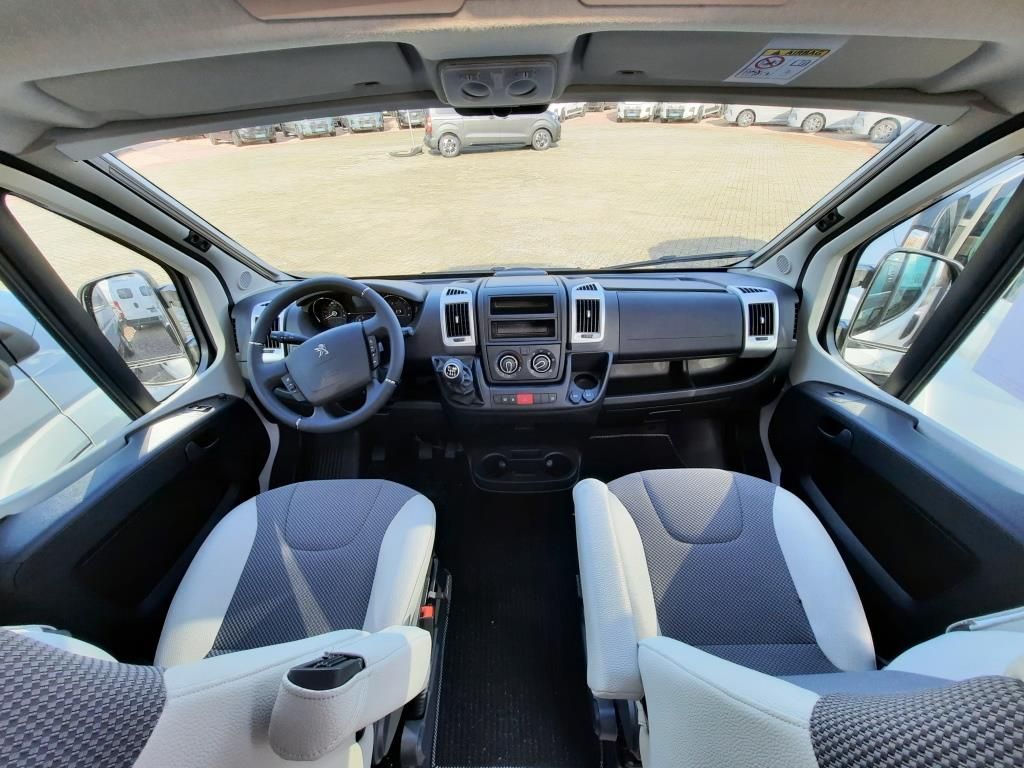 Fahrzeugabbildung VANTourer 600 D Tageszulassung 21.716 € sparen