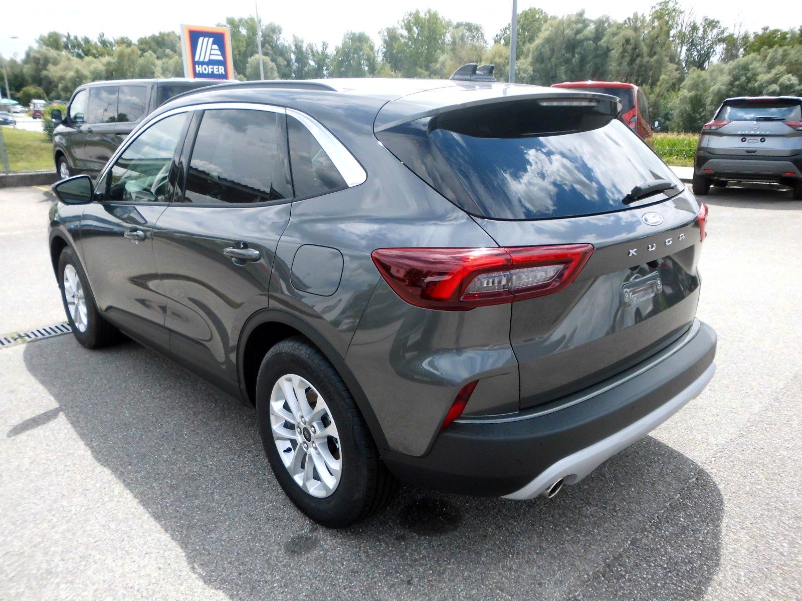 Ford Kuga 1.5 EcoBoost Titanium Automatik imagem 2
