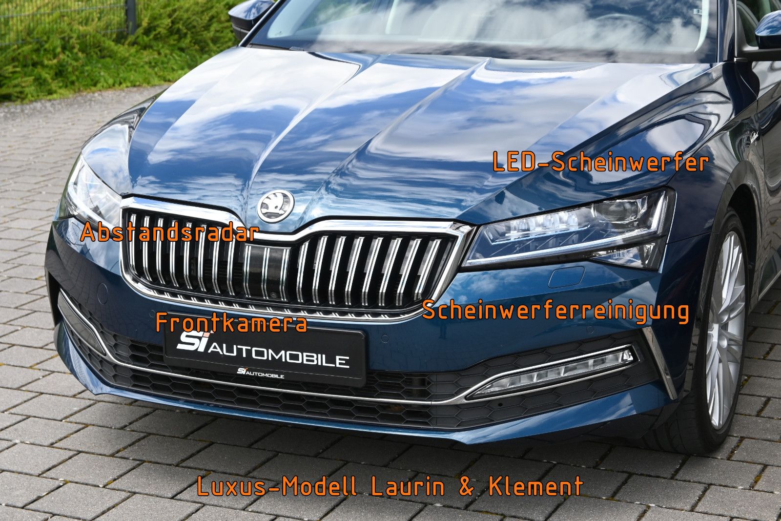 Fahrzeugabbildung SKODA Superb 2.0 TDI DSG L&K COMBI °ACC°AHK°STANDHEIZ°