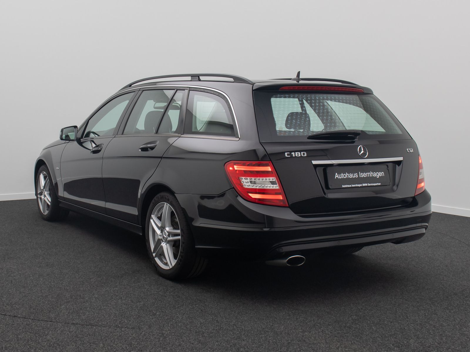 Fahrzeugabbildung Mercedes-Benz C 180 BlueEfficiency AHK Navi HiFi PDC KlimaAut
