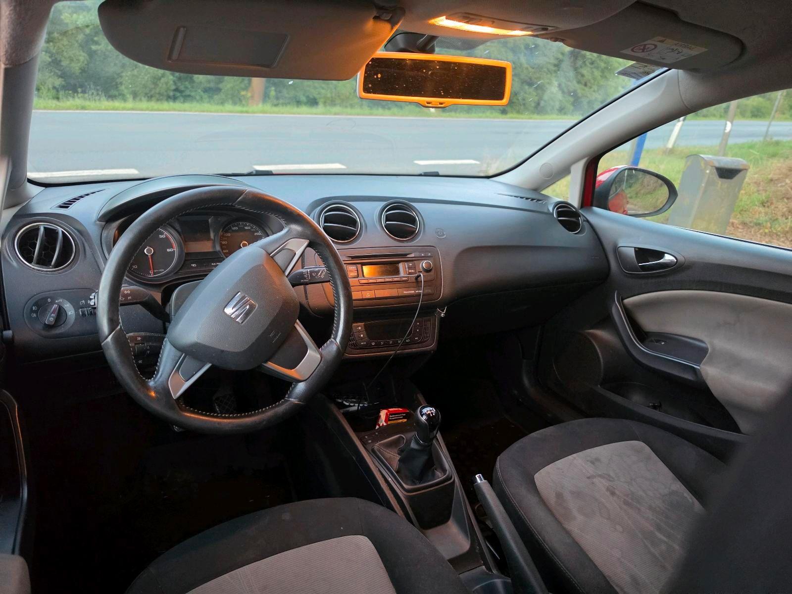 Seat Ibiza 2015 — engine 75 HP (55kW)