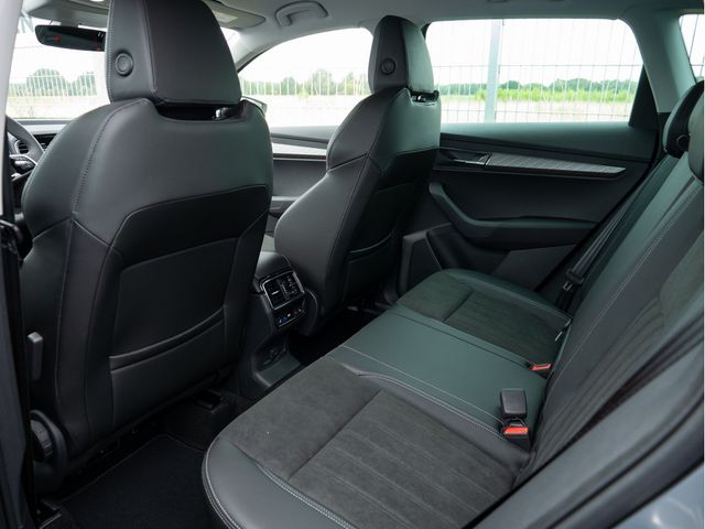 Foto Nummer 4: SKODA Karoq