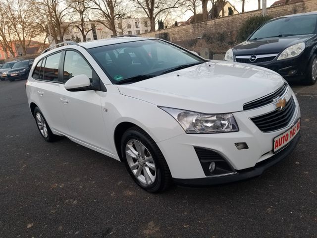 Chevrolet Cruze Station Wagon LT+