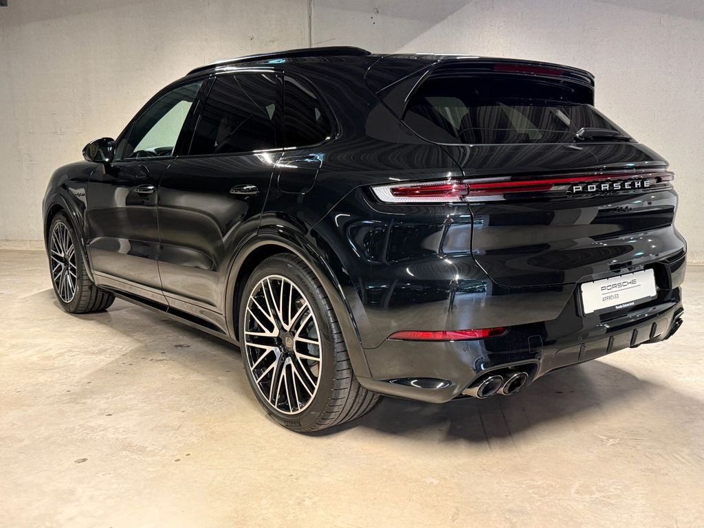 Porsche Cayenne — fotografia 3