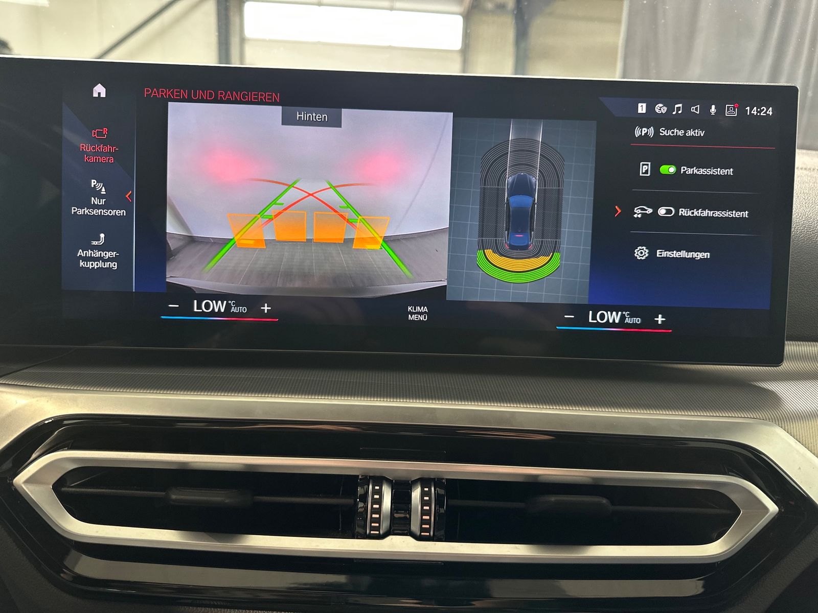 Fahrzeugabbildung BMW i4 eDrive40 Gran Coupé M-Sport NAV+LED+PANO+AHK