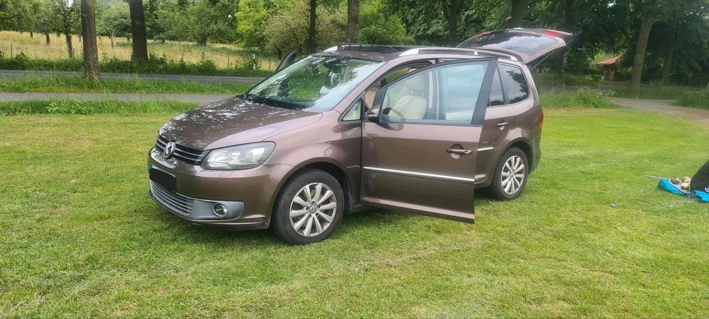 Image of Volkswagen Touran