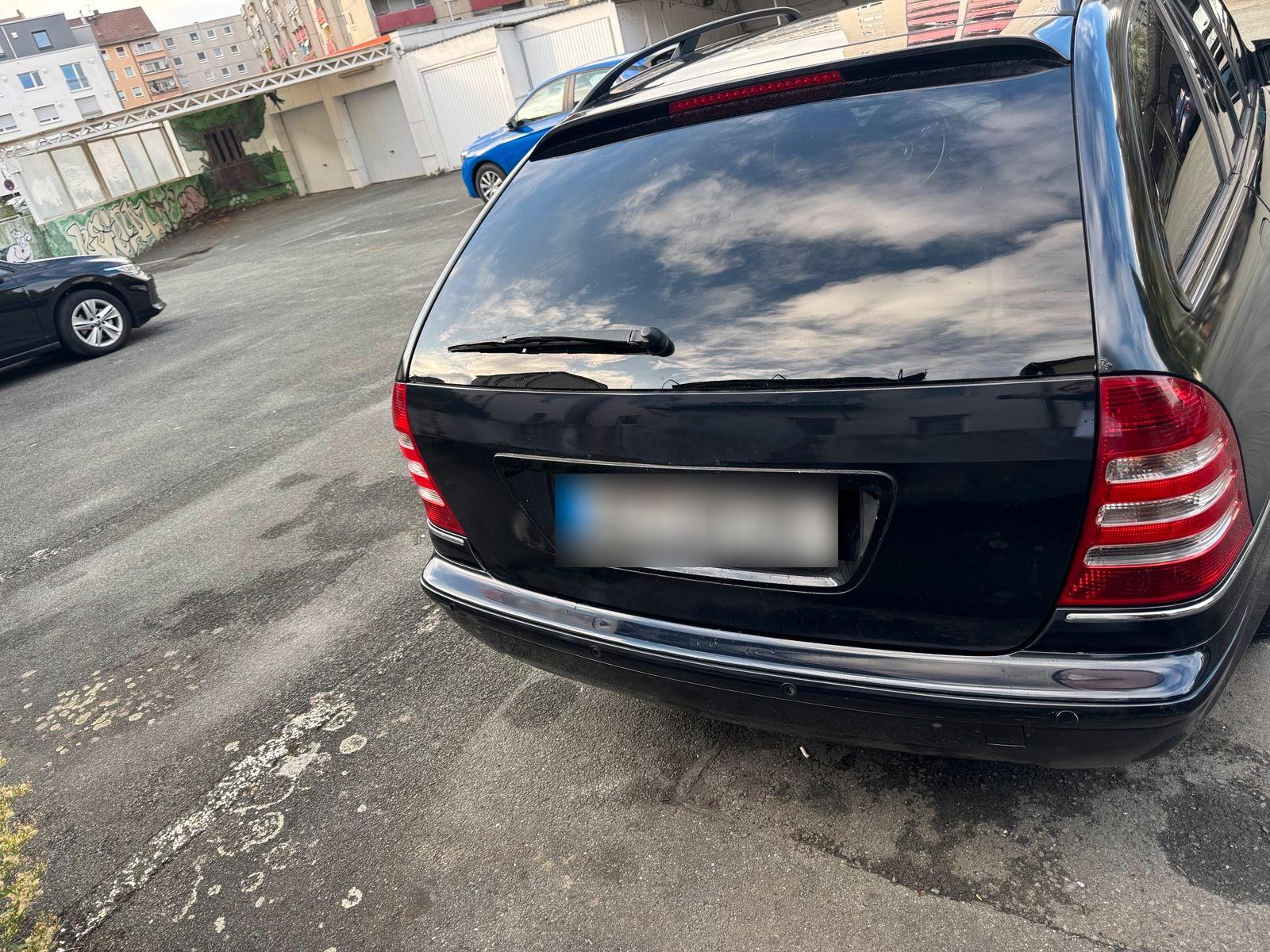 Mercedes-Benz 220 2004 — photo 7