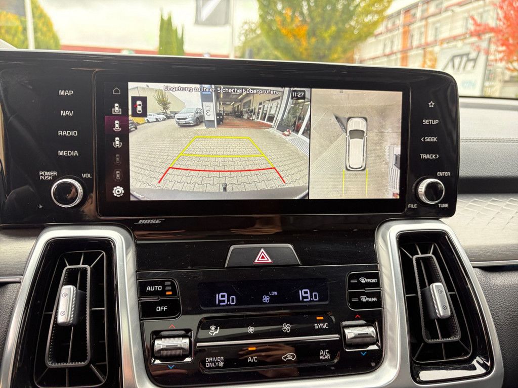 Fahrzeugabbildung Kia Sorento 1.6 T-GDI Plug-In Hybrid Platinum AWD 7S