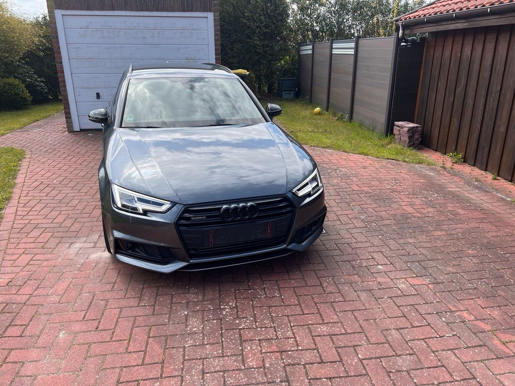Image of Audi A4