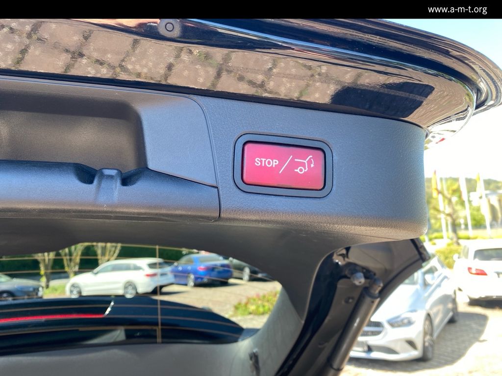MERCEDES-BENZ B 220