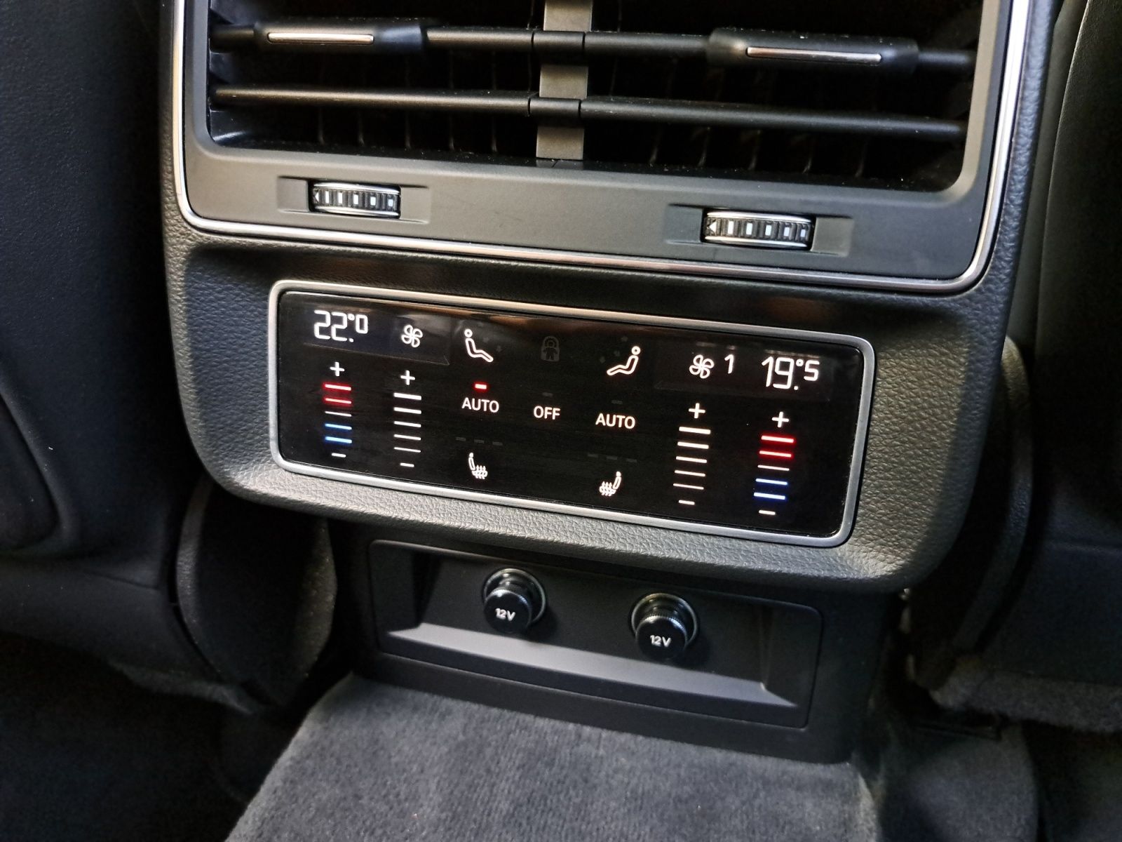 Audi SQ7 - Bild 14