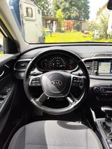 Kia Sorento 2.2 CRDi AWD Spirit Automatik Spirit - Kia Sorento von privat