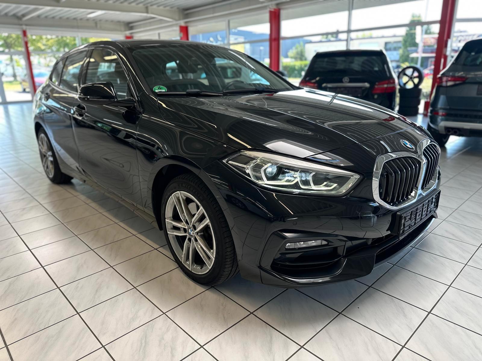 BMW 118 1 Limousine 118i LED Navi HeadUp Sport Line, миниатюра 2