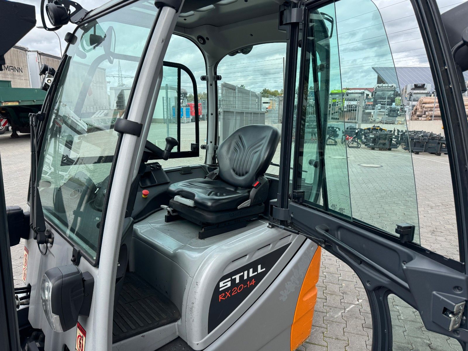 Fahrzeugabbildung Still RX20-14 / Triplex: 4.30m! / nur 536h! / SS