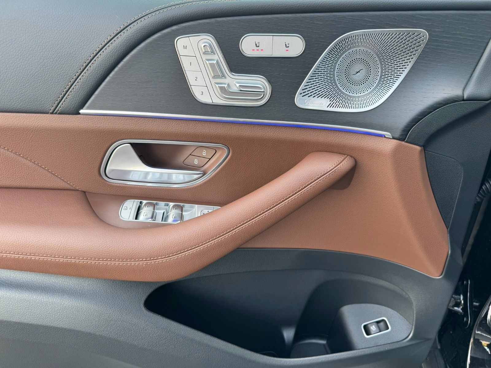 Fahrzeugabbildung Mercedes-Benz GLE 350 de 4M Night+Burm+MBeam+Memory+DISTR+360°