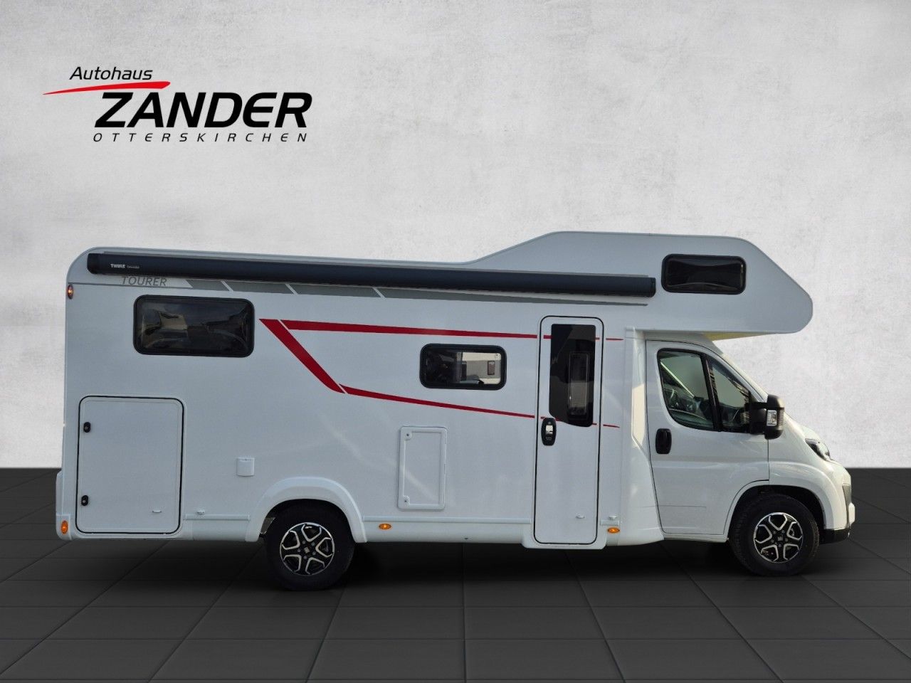 Fahrzeugabbildung LMC Tourer A 690 G 6 Sitzplätze NAVI Markise Klima