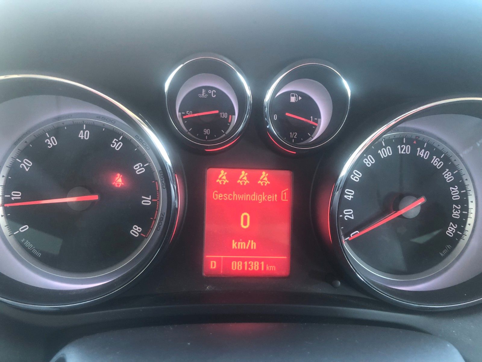 Fahrzeugabbildung Opel Zafira C Tourer 1.4 Automatik
