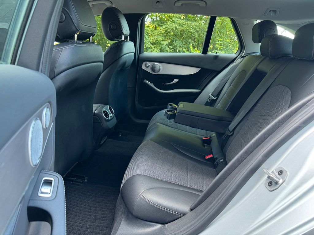 Mercedes-Benz C 220 T d, Distronic,Leder,Multibeam,AHK,Burmest