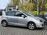 Renault Scenic III Dynamique*KLIMAAUT.*AUTOMATIK*AHK*SHZ - Renault Scenic aus 2011: Dynamique