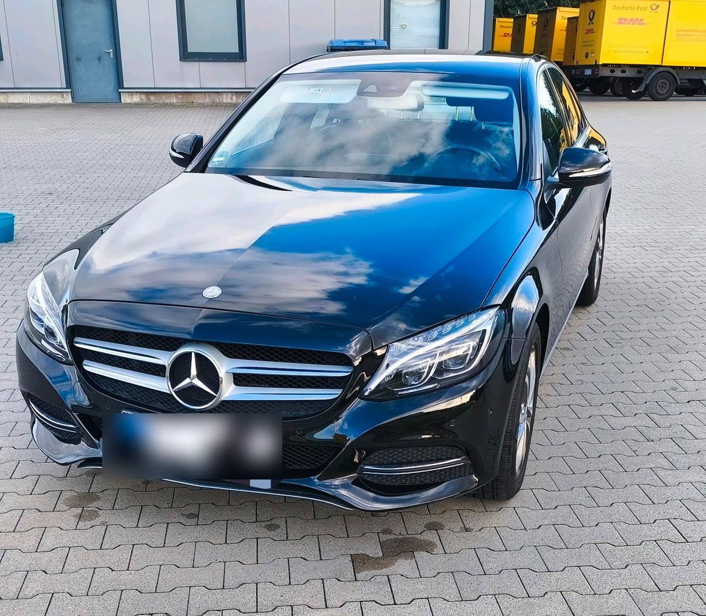 Mercedes-Benz C 180