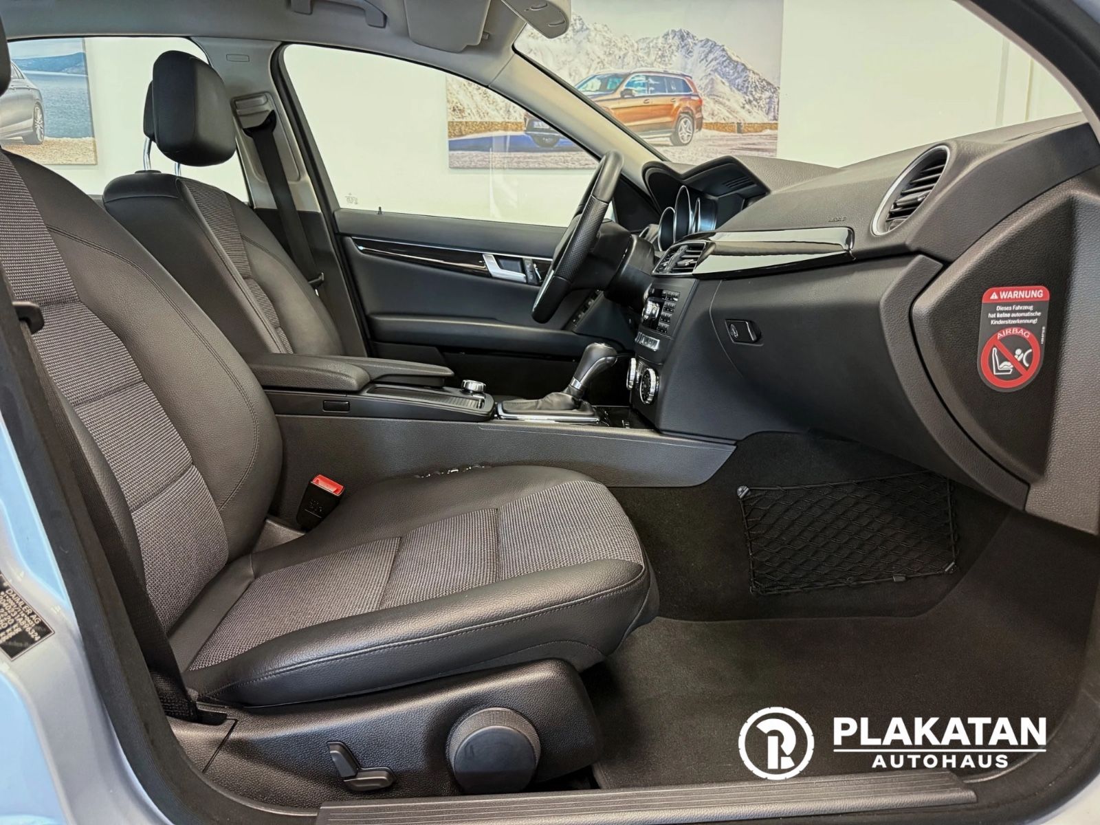 Fahrzeugabbildung Mercedes-Benz C 350 CDI Navi Tempomat Bi-Xenon MB-Service