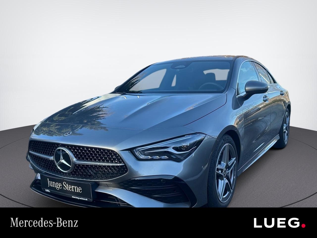 Mercedes-Benz CLA 200 AMG+RÜCKFKAM+LED+LENKRHZG+AMBIENTE
