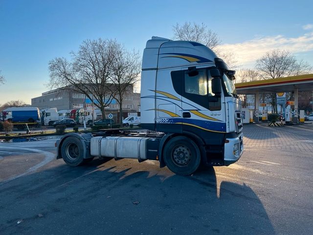 Iveco Stralis 560,Active Space, Retarder,2x  Tanks