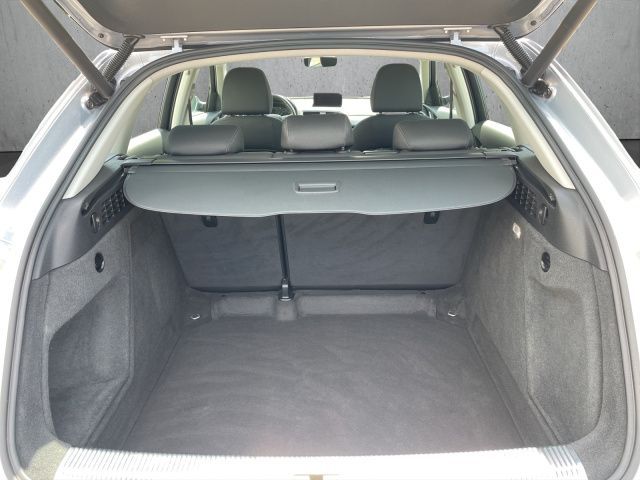Q3 1.4 TFSI ultra el.HK/PDC/SHZ/PDC/GRA Klima
