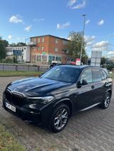 BMW X5 xDrive30d - M Sportpaket *PANO*LEDER*HEAD UP*