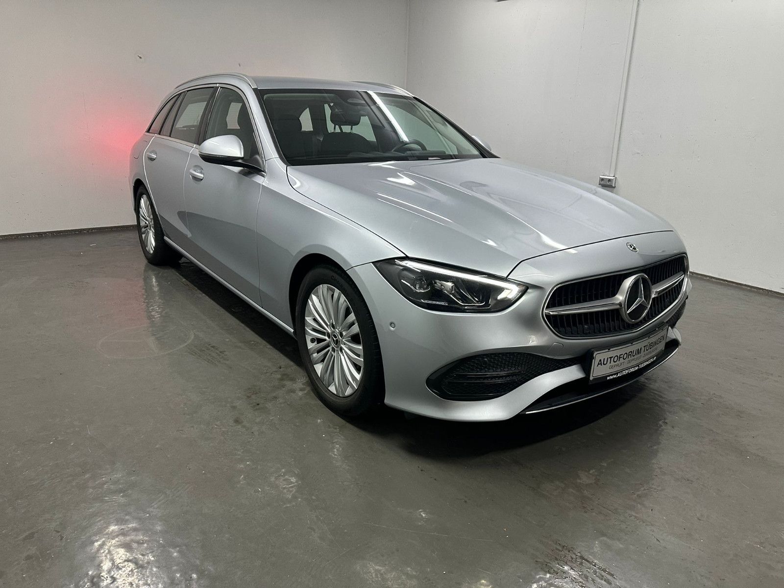 Fahrzeugabbildung Mercedes-Benz C 200 d T Autom *DISTRO*LED*NAVI*AHK*AVANTGARDE