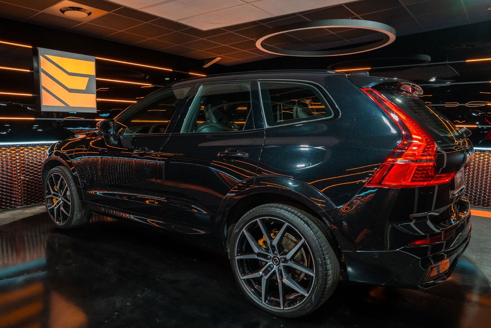 Volvo XC60 POLESTAR ENGINEERED*360°*sunroof*Heat seats imagem 3