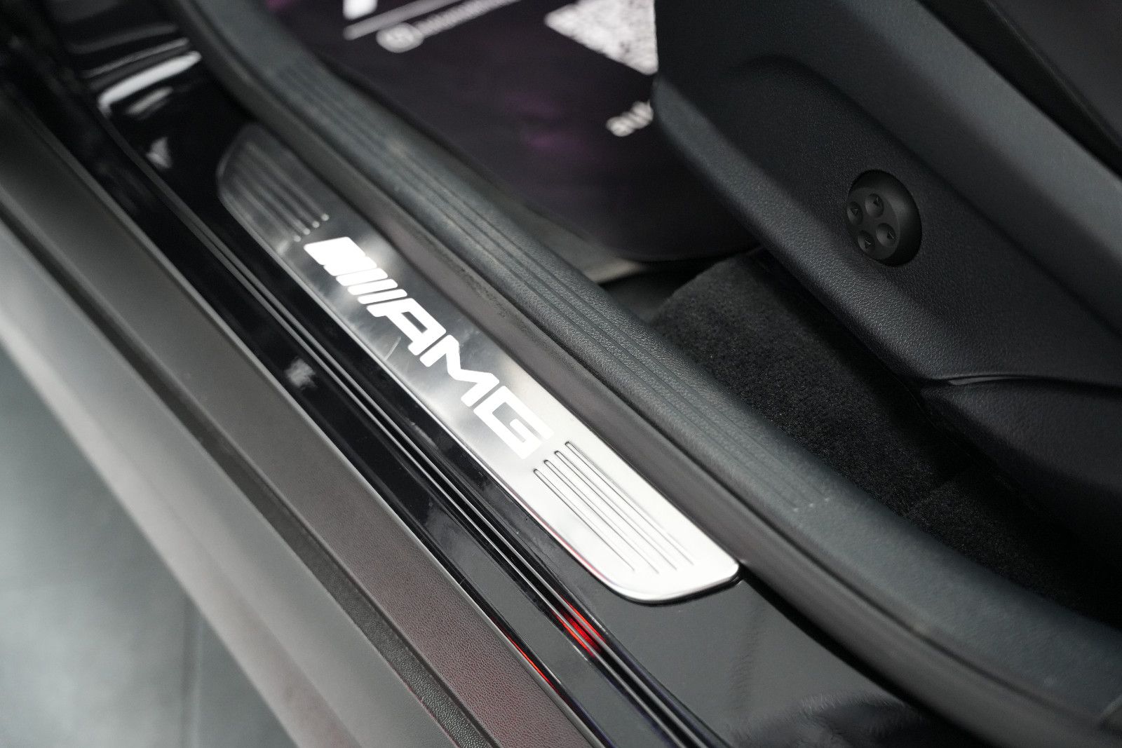 Fahrzeugabbildung Mercedes-Benz GLC 63 AMG Coupe/MBUX/Ambiente/Schiebedach/Kam/