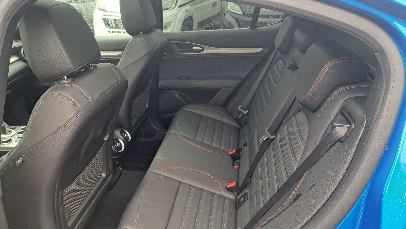 Fahrzeugabbildung Alfa Romeo Stelvio Competizione Q4